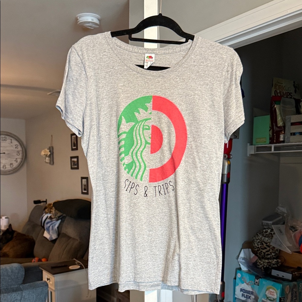 Women’s L Graphic Tee with Sips & Trips Design